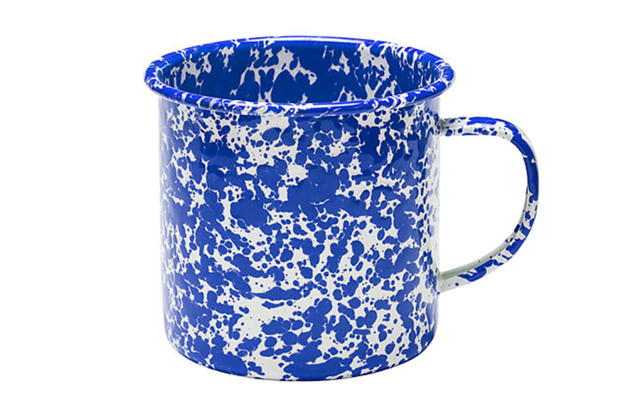 Tasse aus Emaille