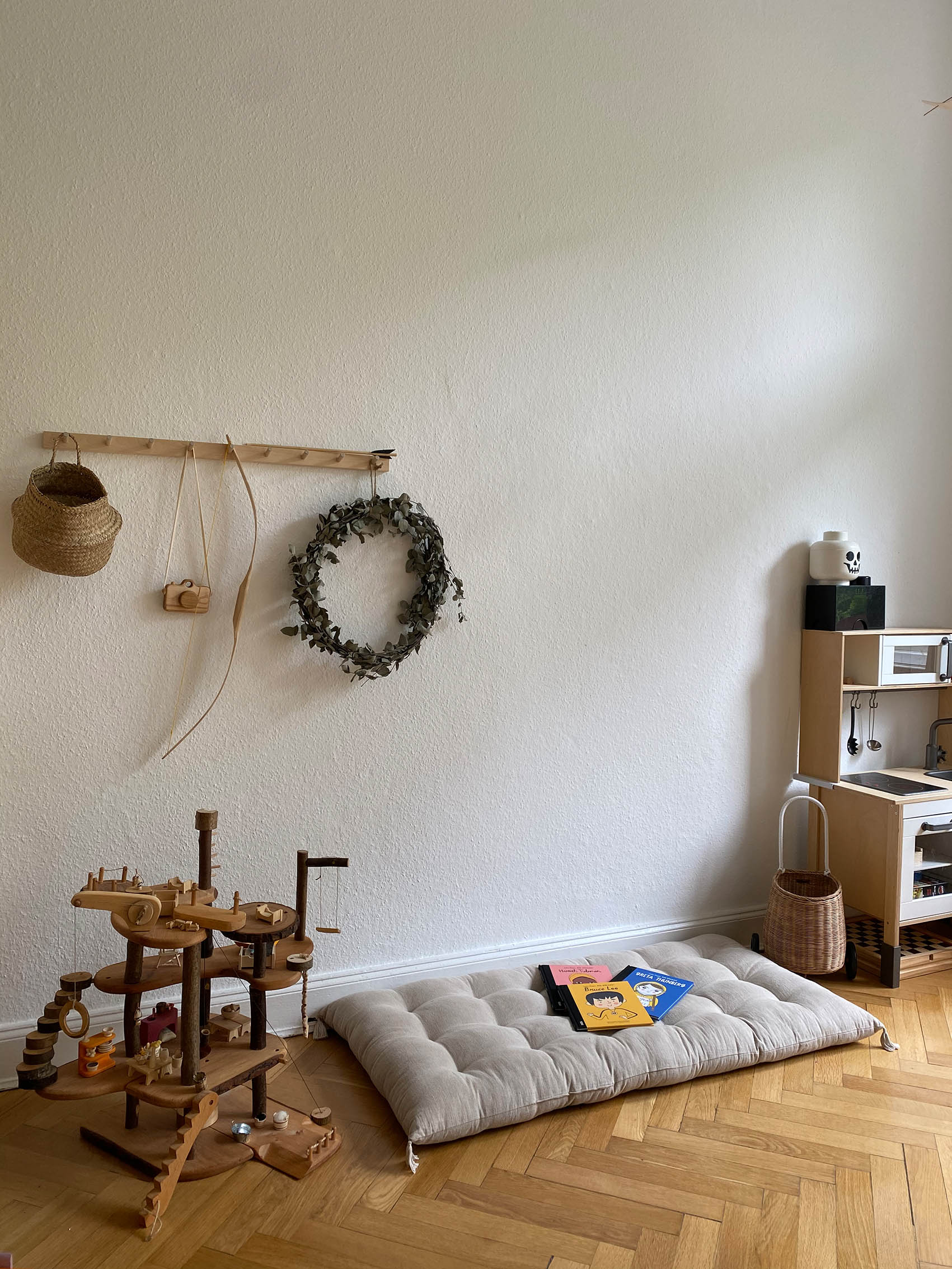 Esra / MINIMARKT Homestory
