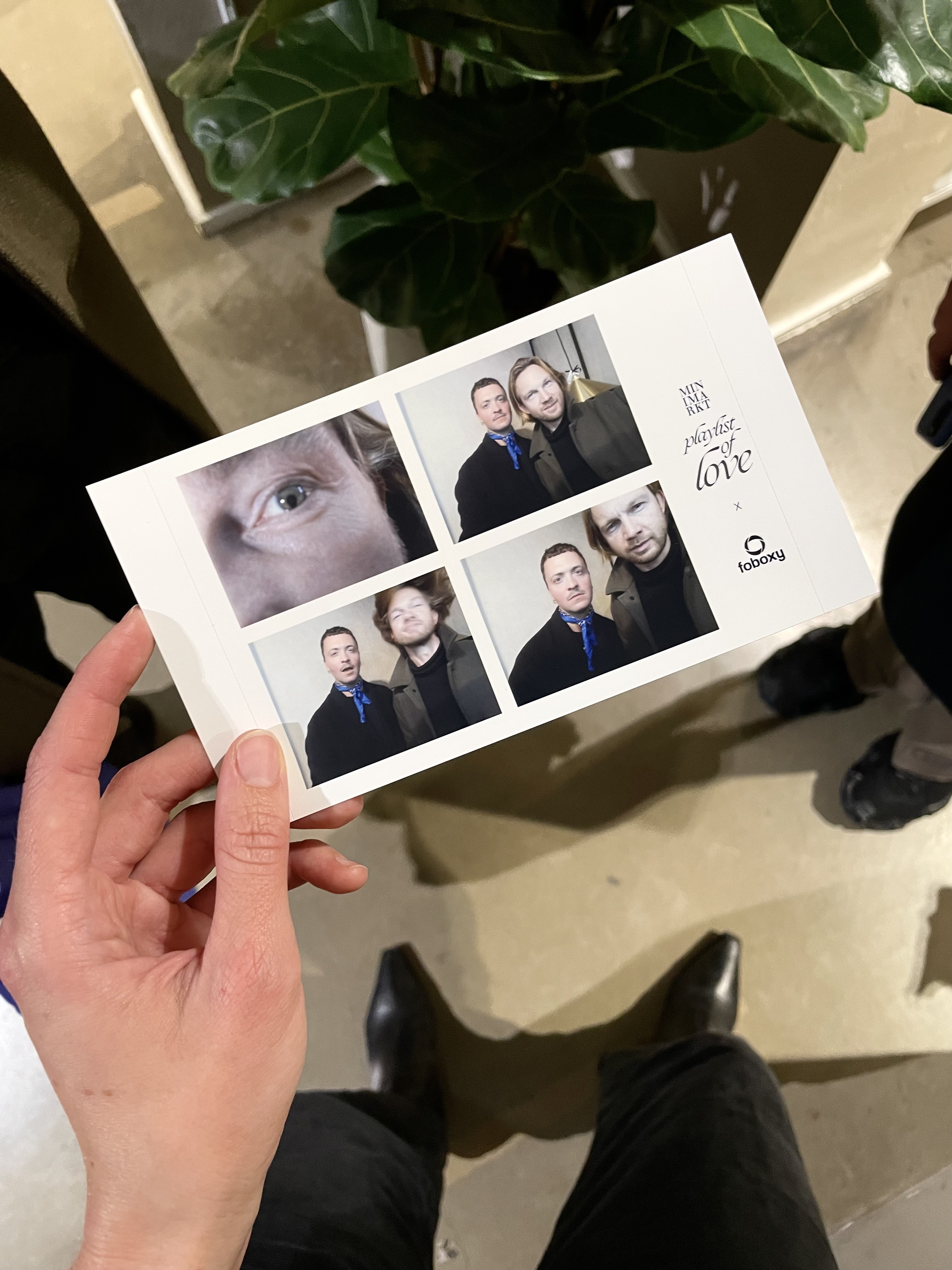 Launch MINIMARKT Playlist Of Love