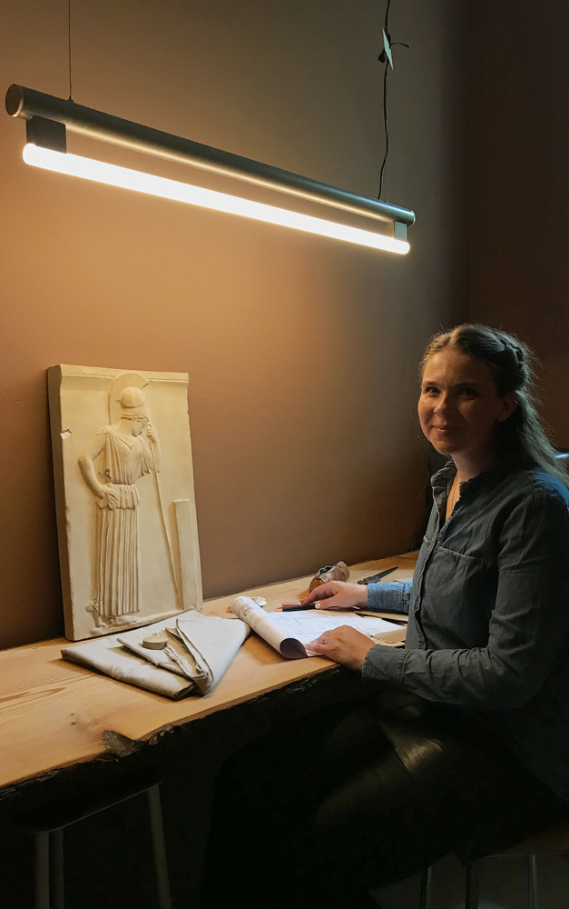 Xenia Rosengart im Office